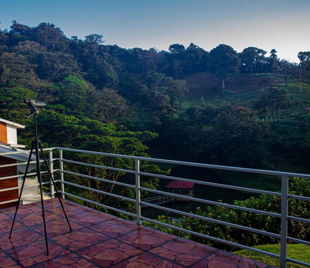 Burbi Lake Lodge Monteverde Zewnętrze zdjęcie