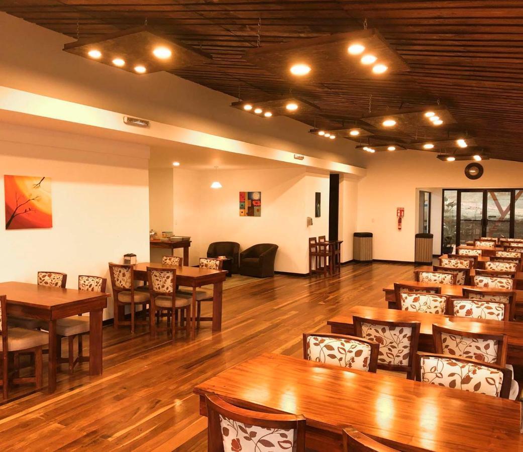 Burbi Lake Lodge Monteverde Zewnętrze zdjęcie