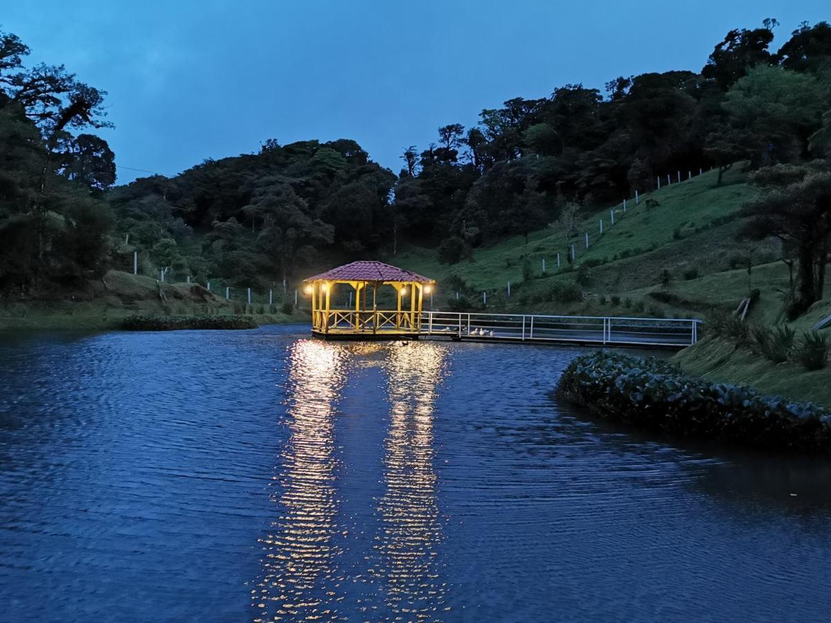 Burbi Lake Lodge Monteverde Zewnętrze zdjęcie