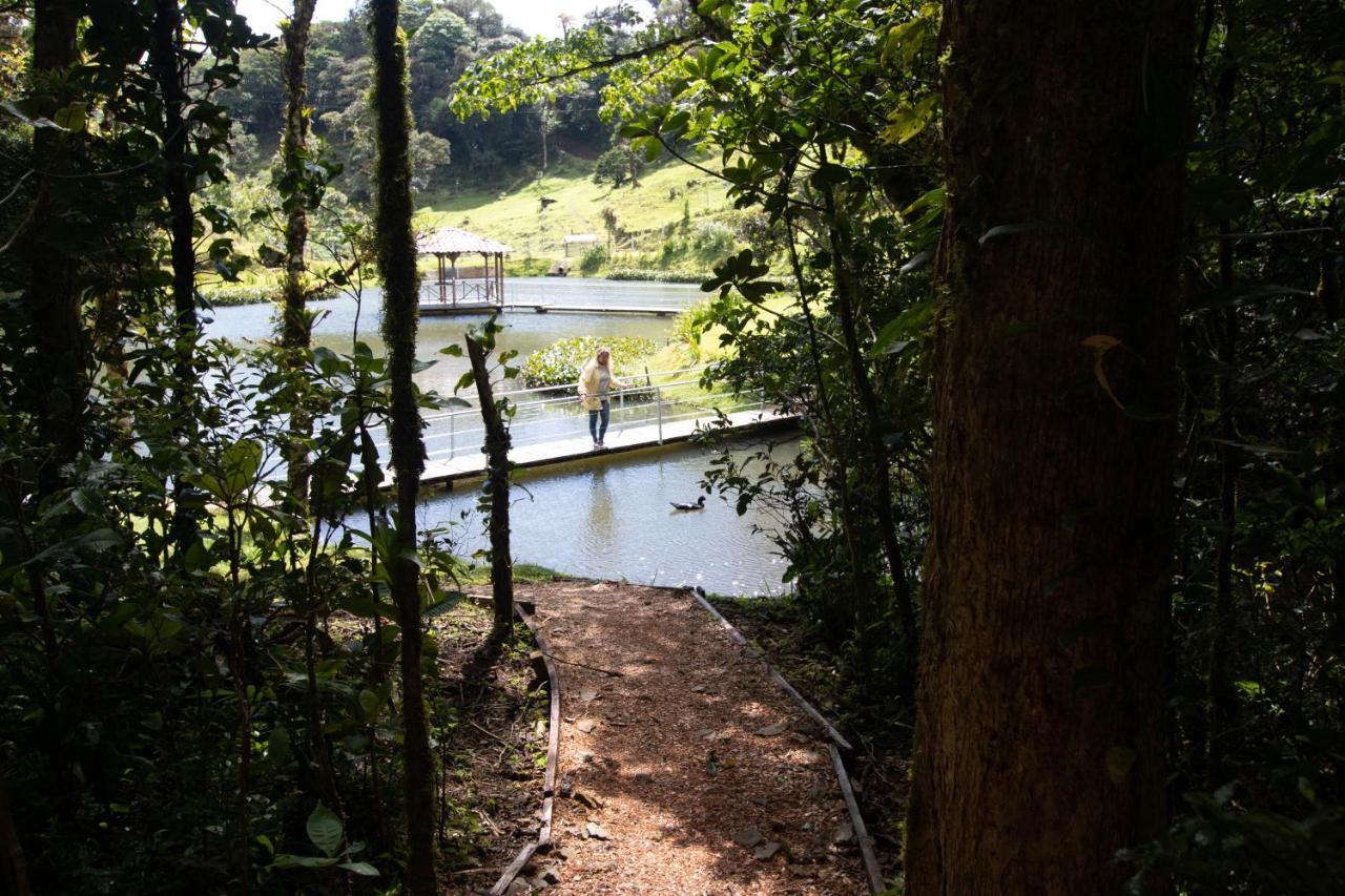 Burbi Lake Lodge Monteverde Zewnętrze zdjęcie